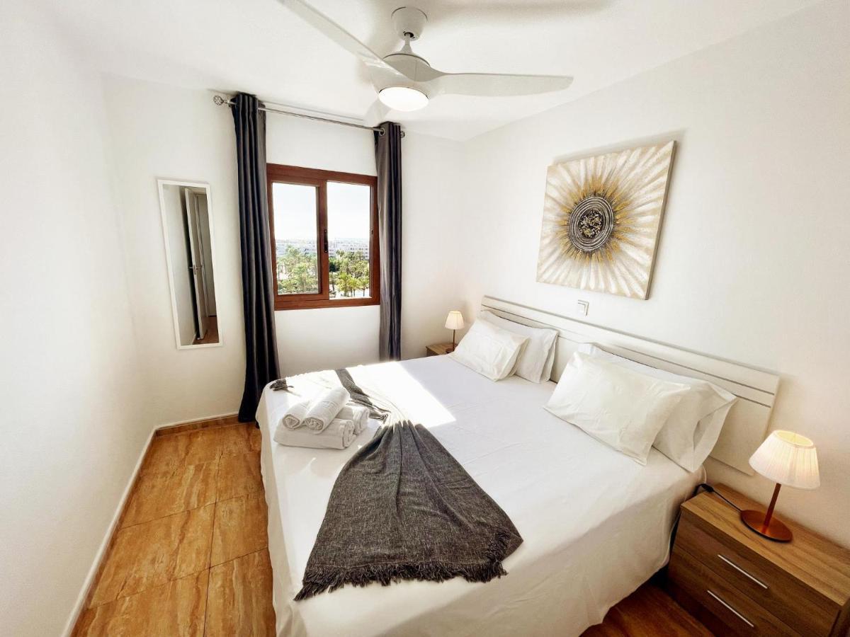 Blue Ocean Holiday Home ปลายา เดล อิงเกลส ภายนอก รูปภาพ